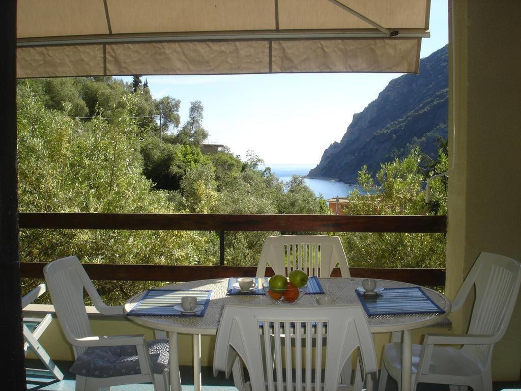Miramar Cosy Apartment Monterosso al Mare Exterior photo